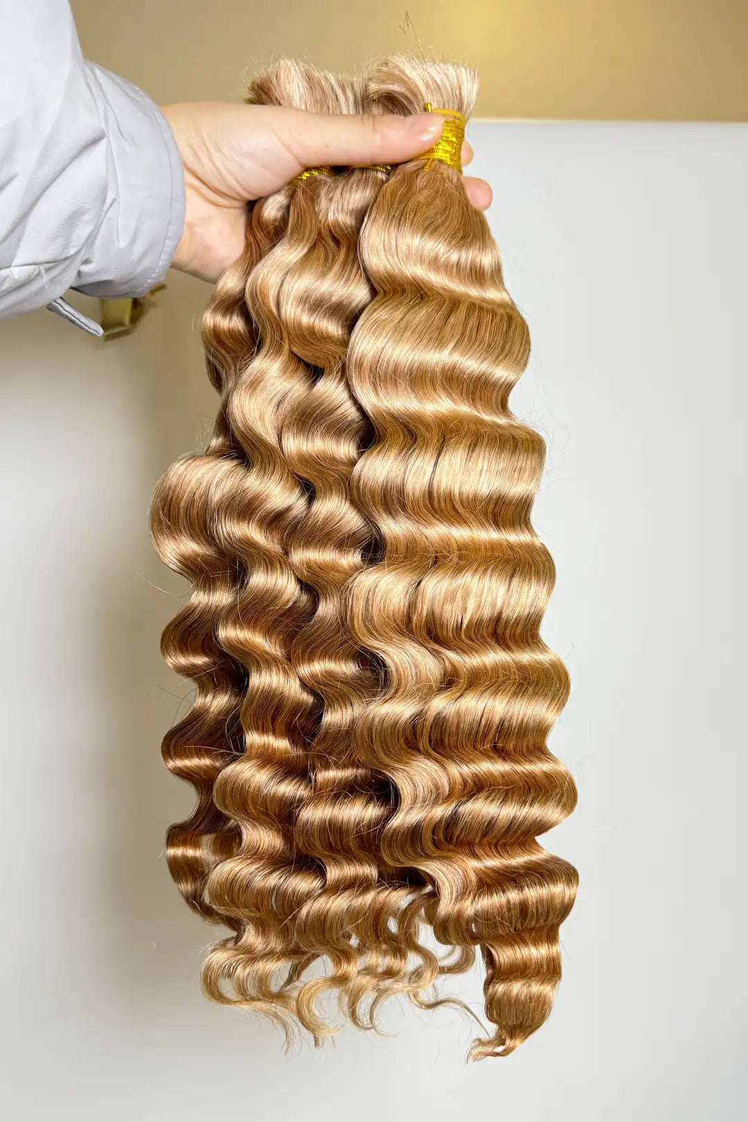 Double Drawn Medium Blonde Bulk Hair For Braiding Loose Deep Wave